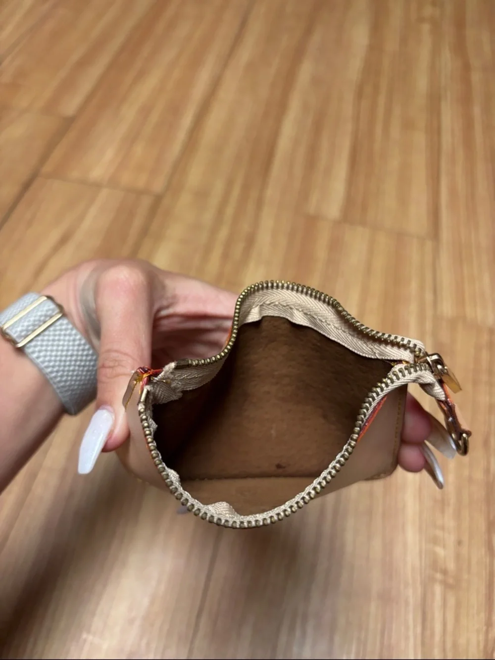 Louis Vuitton Interior Leather Key Pouch Holder Zipper 3.5
